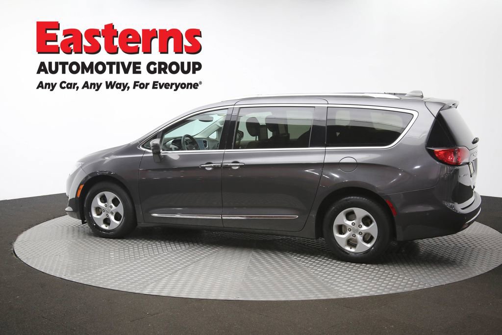 Used 2017 Chrysler Pacifica Touring-L Plus w/ Advanced Safetytec Group FWD image 64