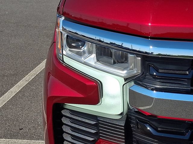 Used 2023 Chevrolet Silverado 1500 LT AWD/4WD image 9