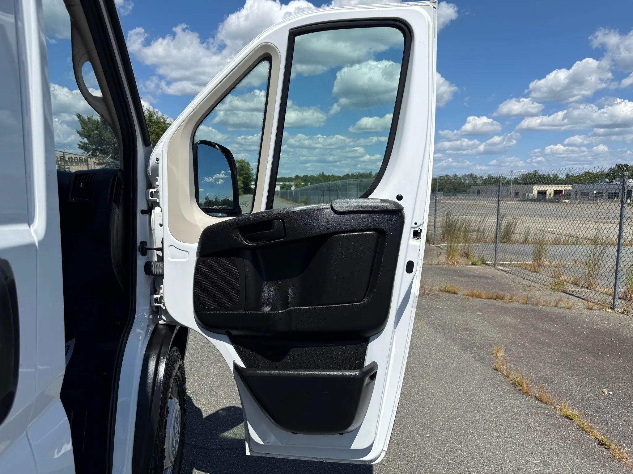 Used 2020 RAM ProMaster 1500 FWD image 40