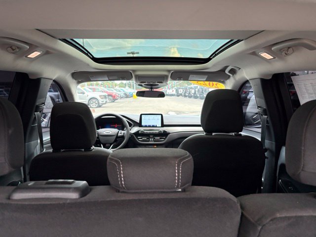 Used 2025 Ford Escape Active w/ Cold Weather Package AWD/4WD image 30