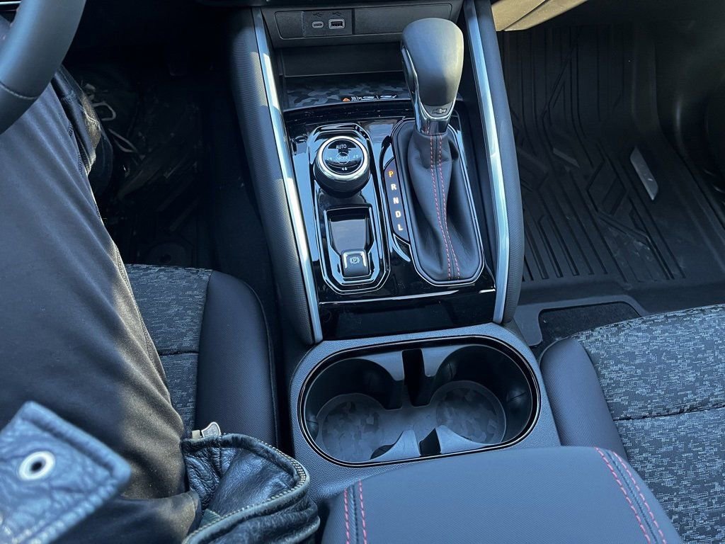 New 2025 Chevrolet Colorado Z71 w/ Technology Package image 18