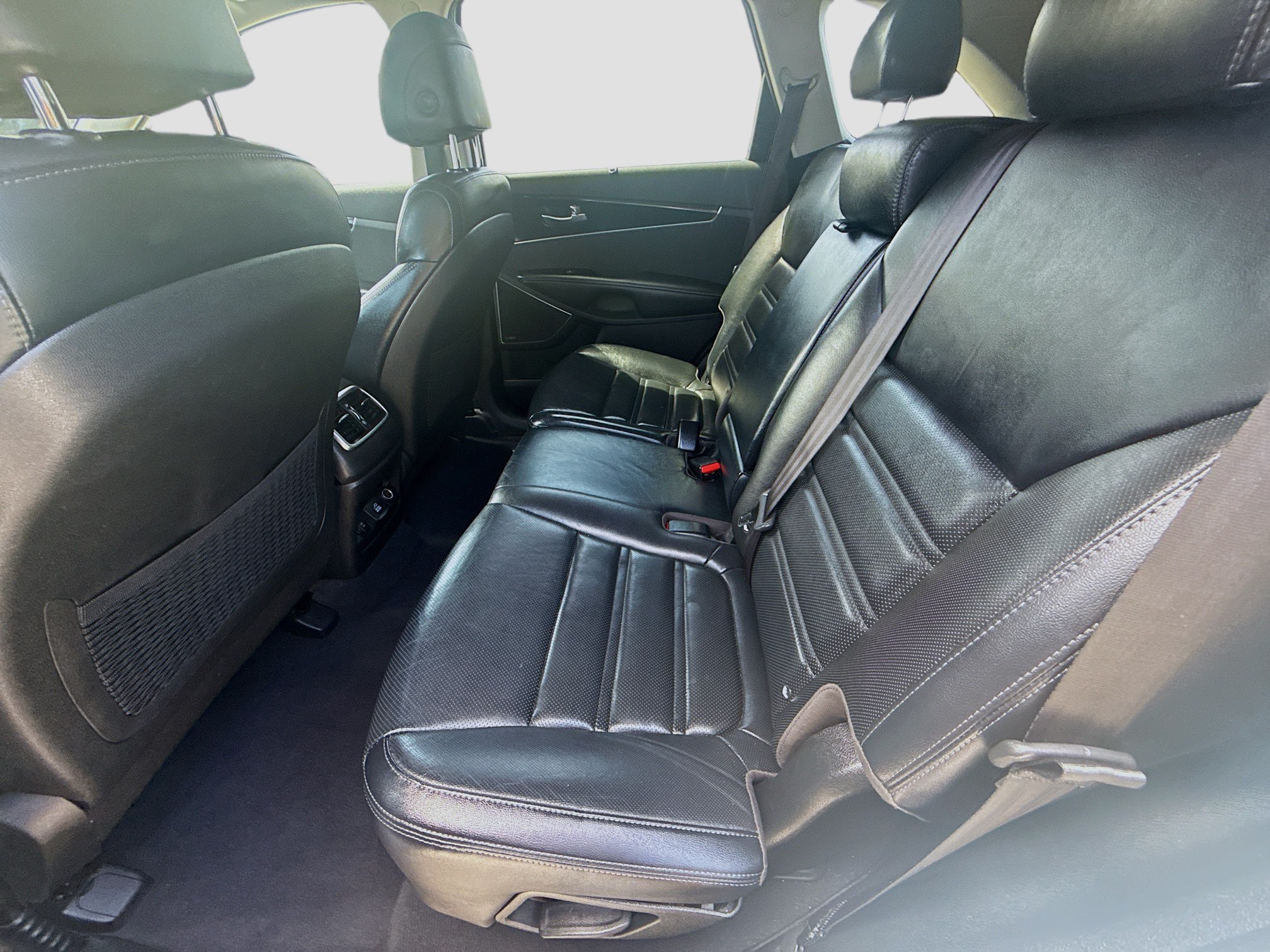 Used 2017 Kia Sorento SX FWD image 21