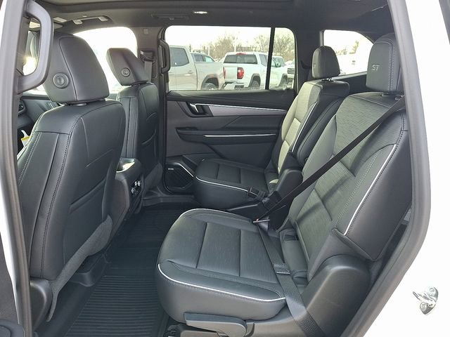 New 2026 Buick Enclave Sport Touring w/ Power Package image 11