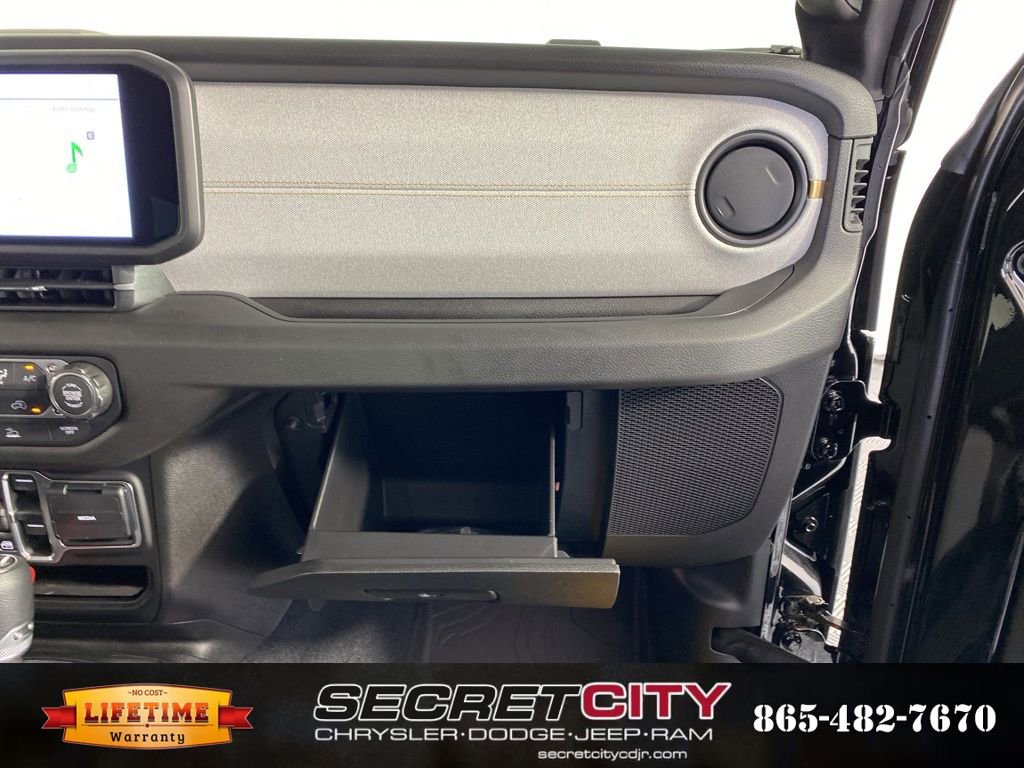 New 2026 Jeep Wrangler Unlimited Sport image 32