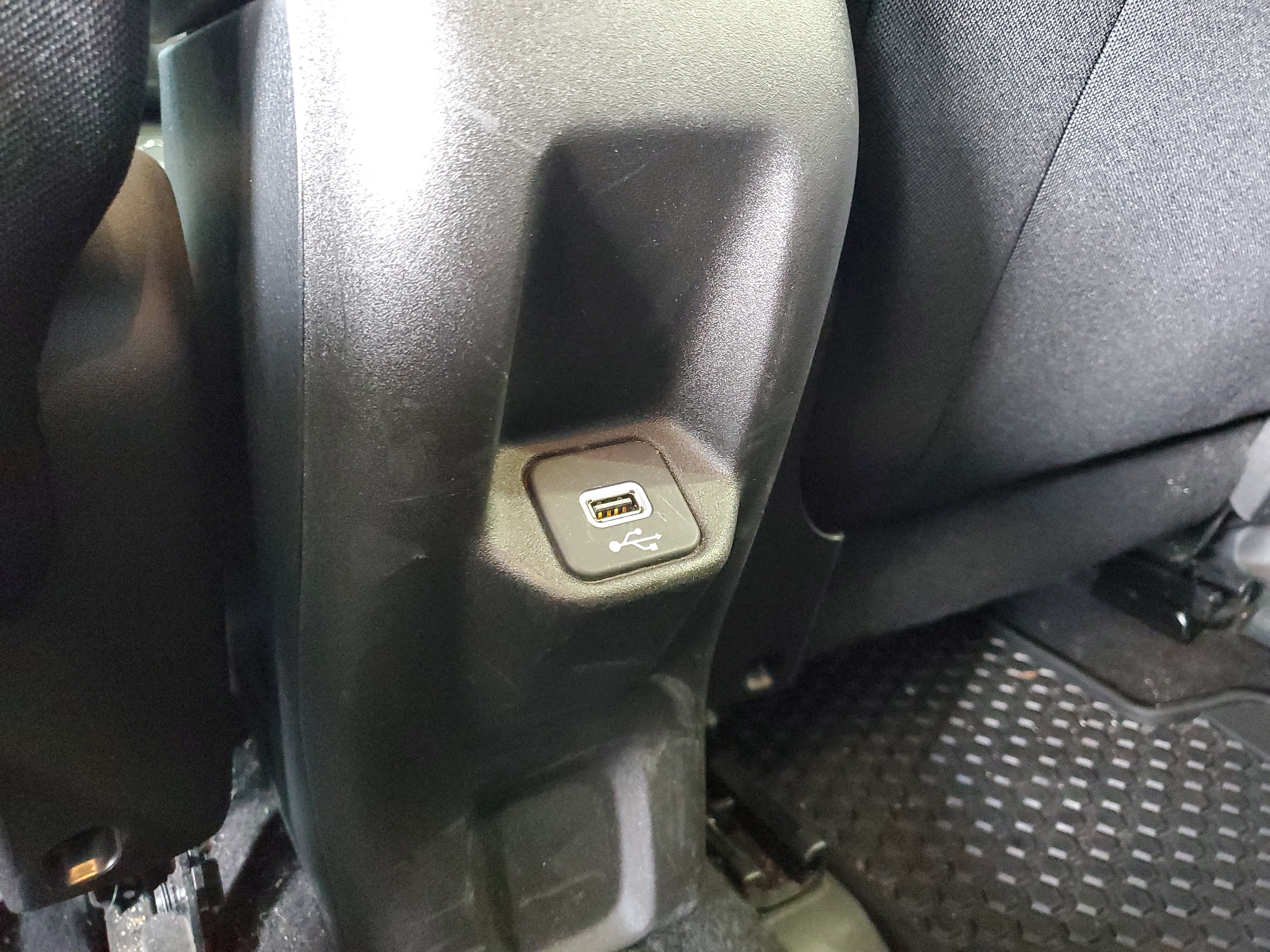 Certified 2020 Jeep Renegade Altitude AWD/4WD image 13