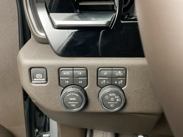 New 2026 Chevrolet Silverado 1500 RST w/ Safety Package AWD/4WD image 13