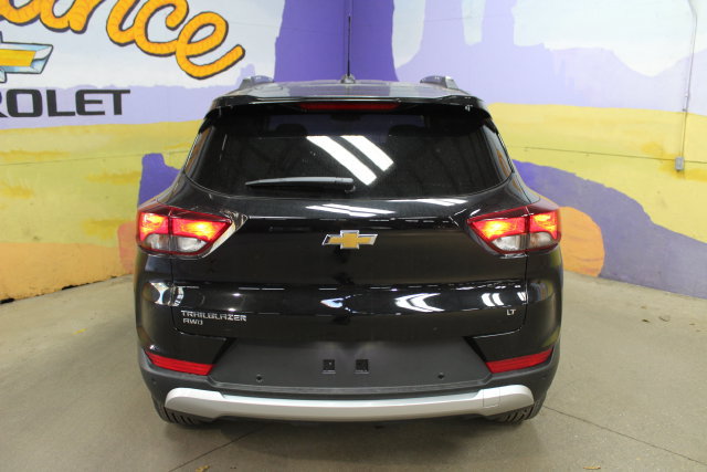 New 2026 Chevrolet TrailBlazer LT w/ Convenience Package AWD/4WD image 7