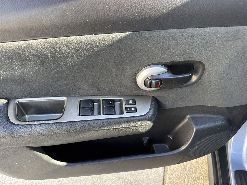 Used 2011 Nissan Versa 1.8 S w/ Plus Pkg image 40