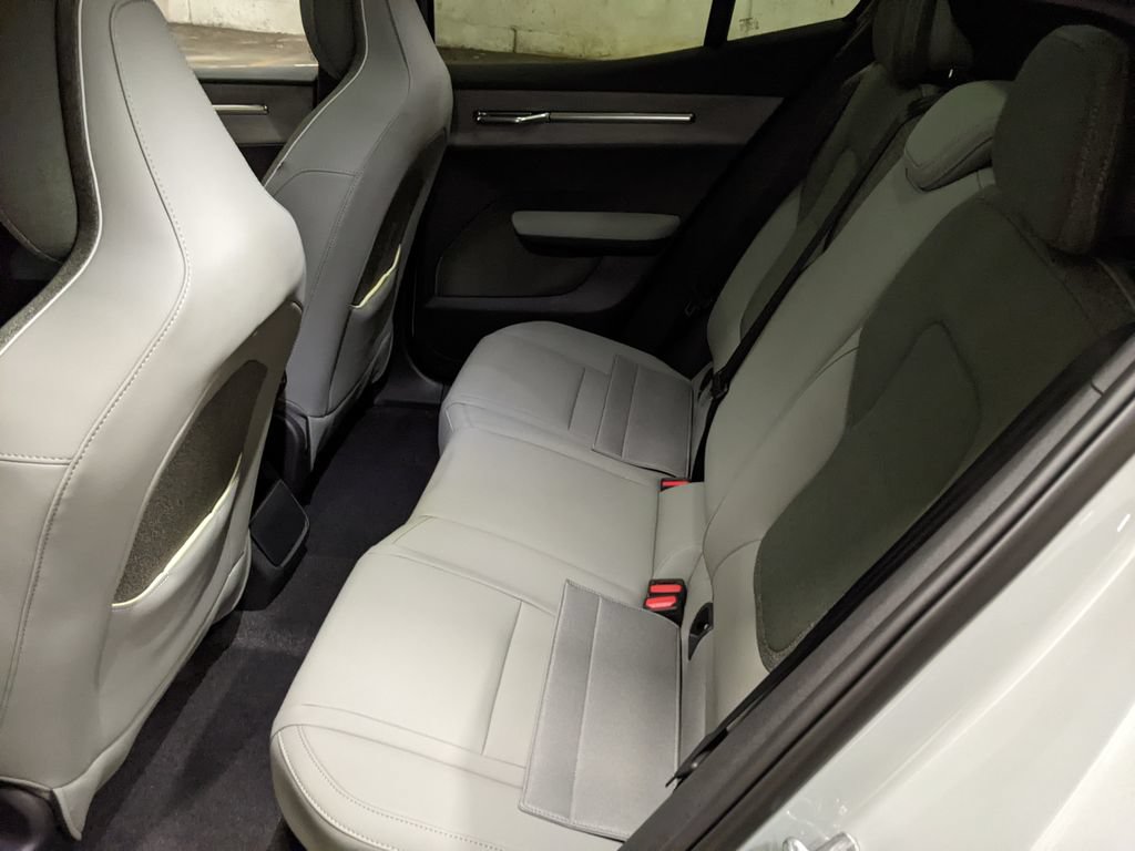 New 2026 Volvo EX30 Cross Country Ultra w/ Protection Package Premier AWD/4WD image 23