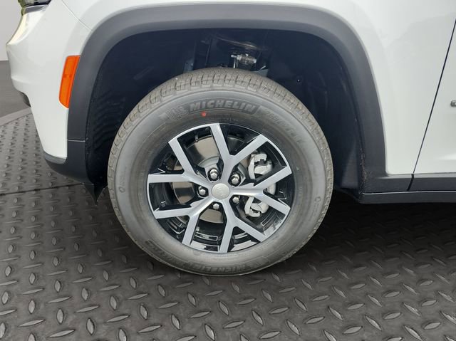 New 2025 Jeep Grand Cherokee L Limited image 23