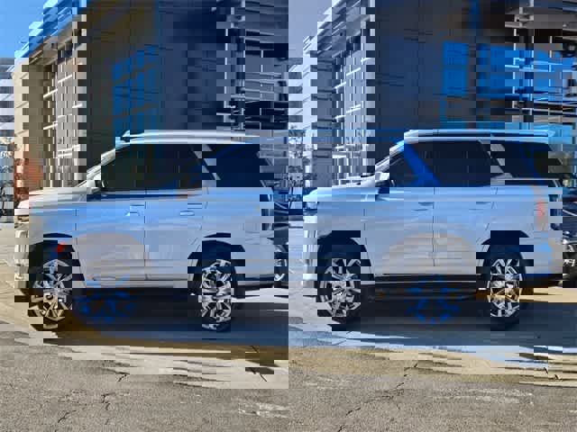 Used 2023 Cadillac Escalade Premium Luxury w/ LPO, Floor Liner Package image 5