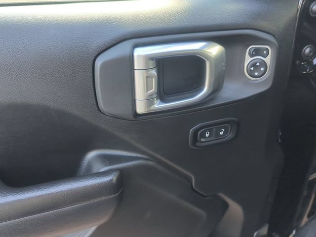 Used 2025 Jeep Wrangler Unlimited Sport AWD/4WD image 13
