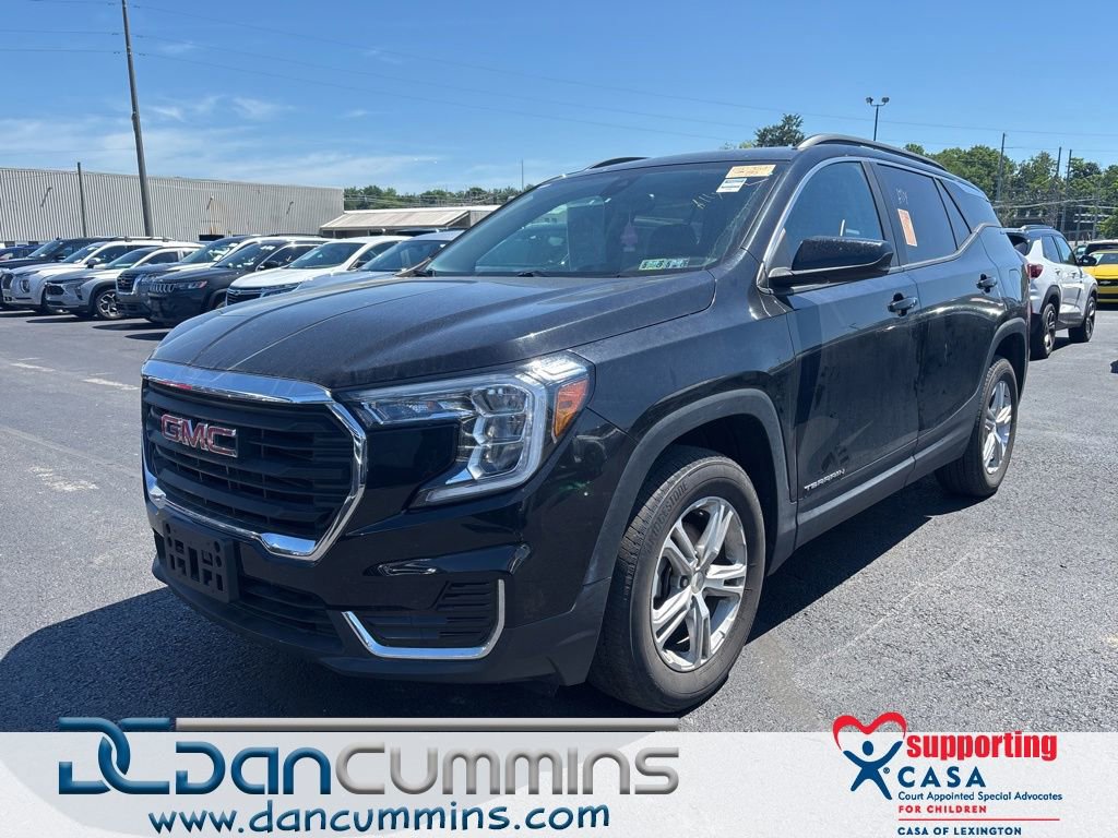 Used 2022 GMC Terrain SLE w/ Driver Convenience Package AWD/4WD image 1