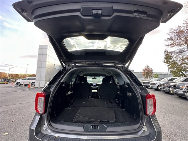 Certified 2022 Ford Explorer XLT image 41