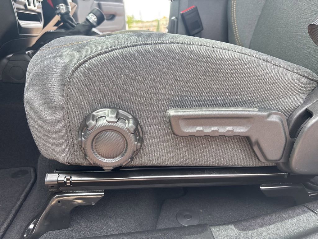 New 2025 Jeep Gladiator Sport AWD/4WD image 20