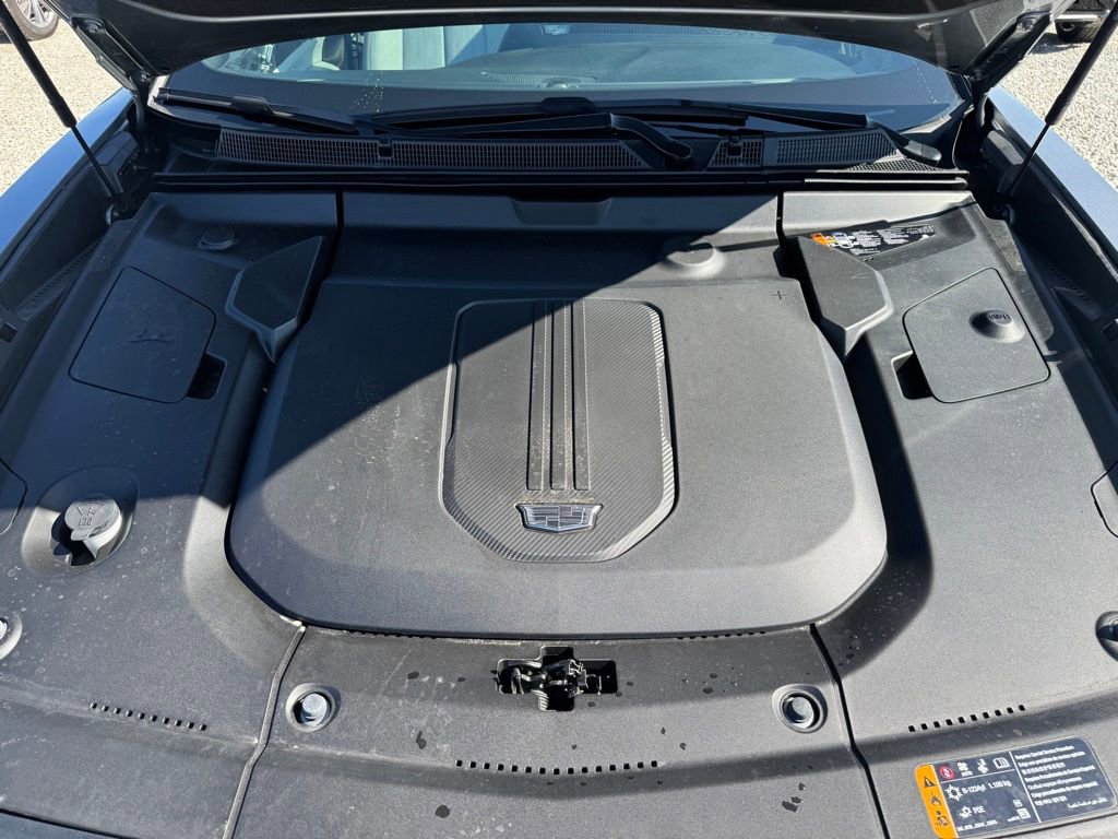 Certified 2024 Cadillac Lyriq Luxury image 10
