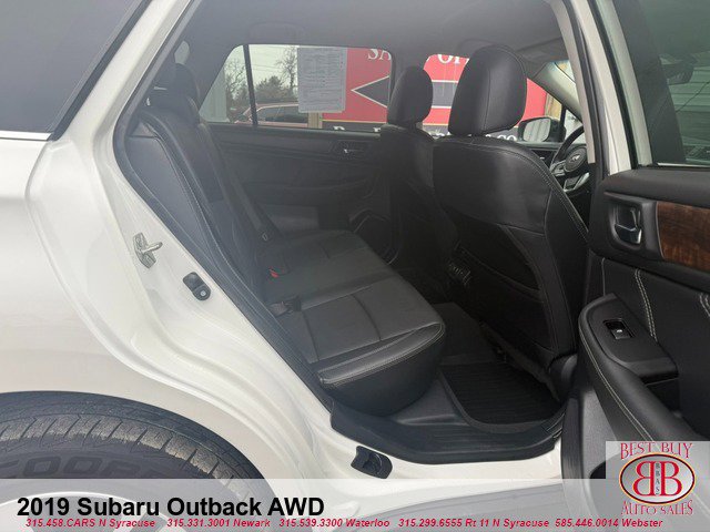 Used 2019 Subaru Outback 2.5i Limited image 14