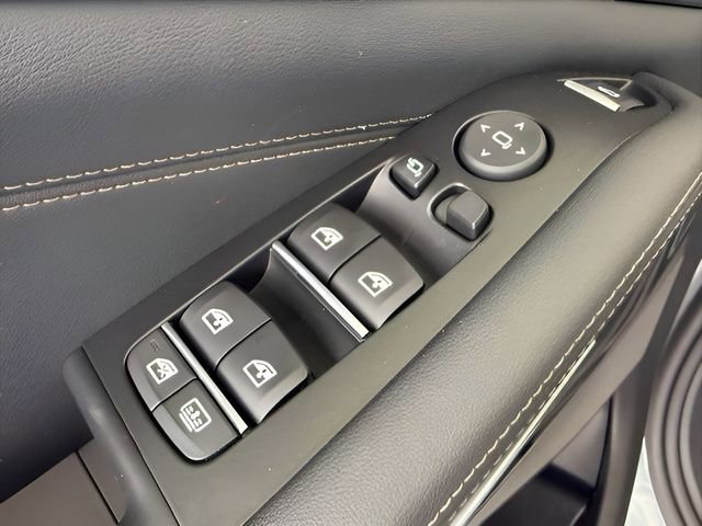 Certified 2026 BMW X7 xDrive40i w/ M Sport Package image 20