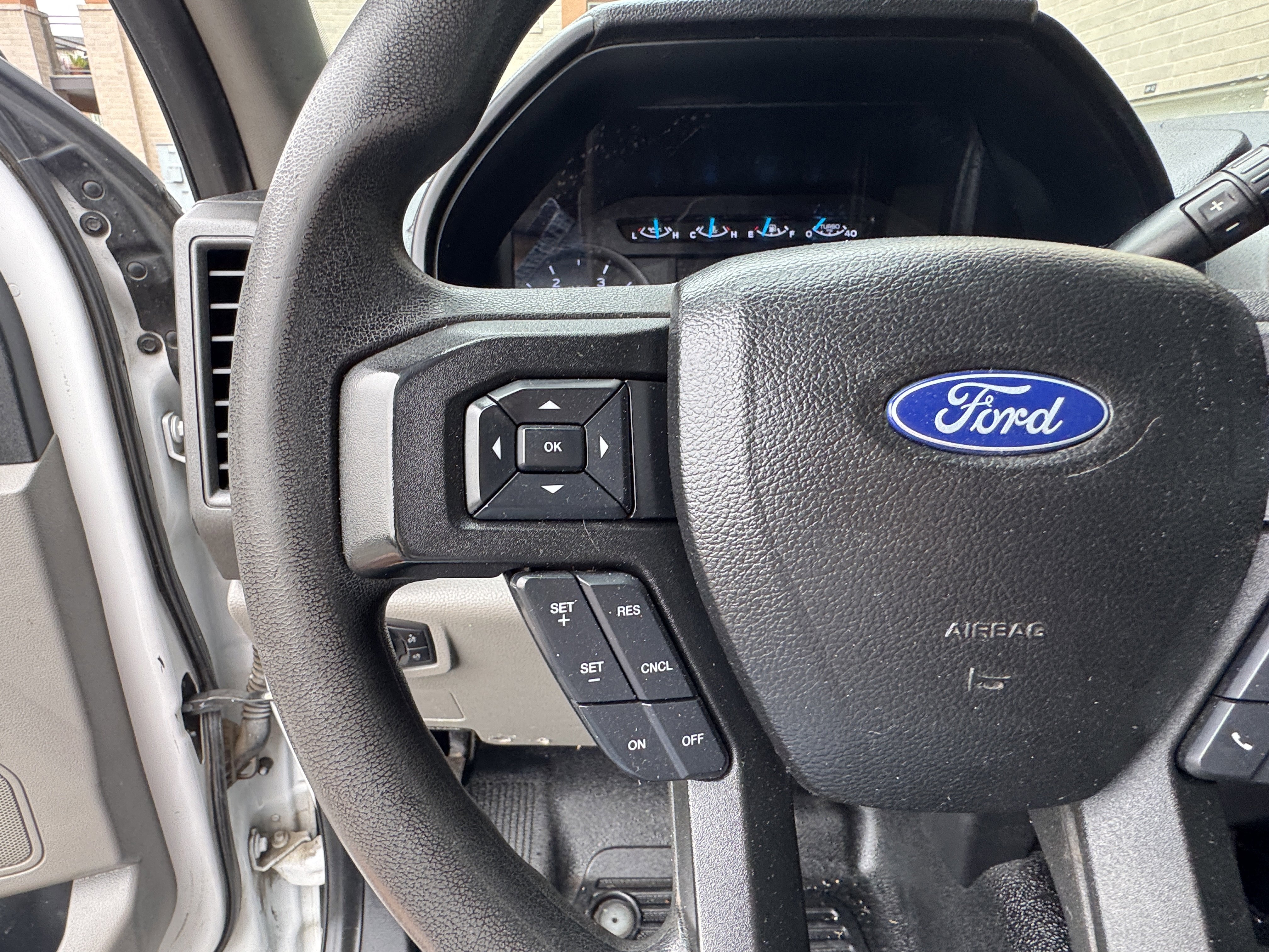 Used 2017 Ford F350 XL w/ STX Appearance Package AWD/4WD image 18
