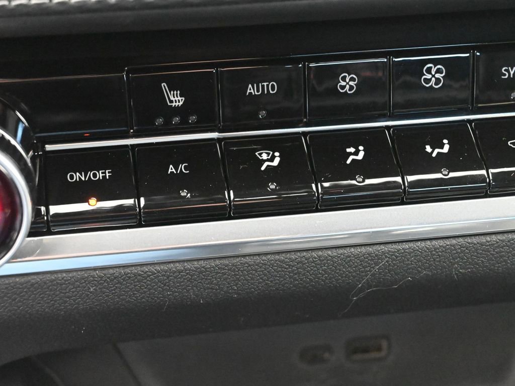 New 2026 Chevrolet Equinox LT w/ Convenience Package II image 19