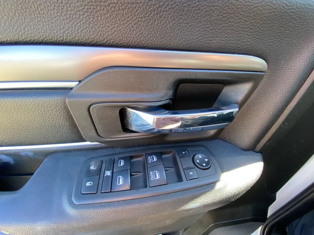 Used 2021 RAM 1500 Classic Warlock w/ Electronics Group RWD image 11