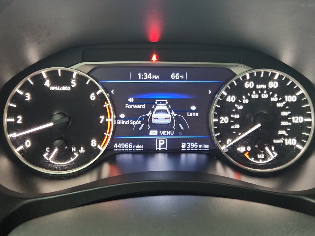 Used 2025 Nissan Altima 2.5 SV FWD image 25