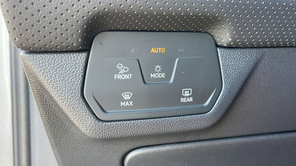 New 2026 Volkswagen Atlas SE FWD image 25