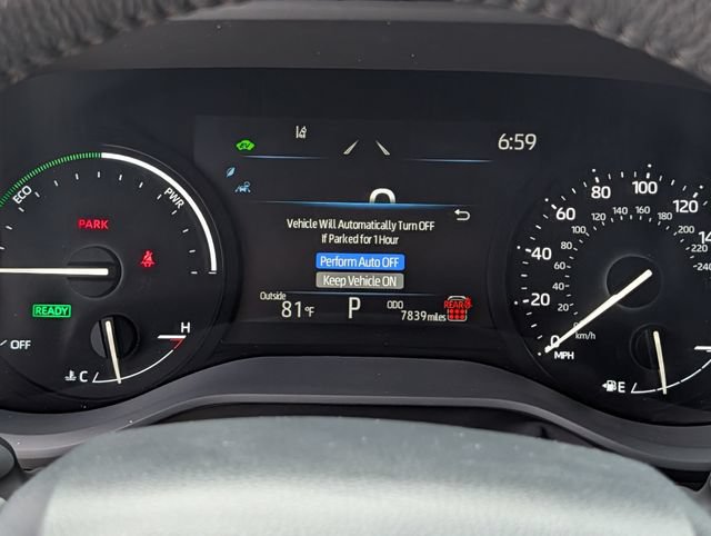 Certified 2026 Toyota Sienna XLE FWD image 20