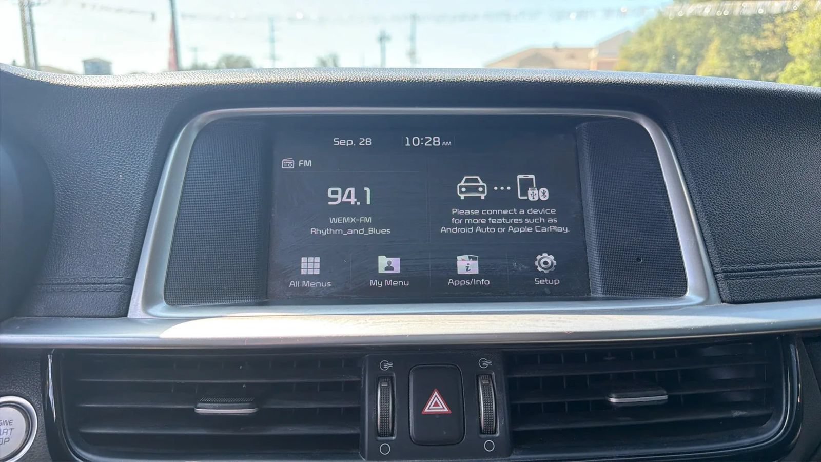 Used 2020 Kia Optima SE FWD image 19