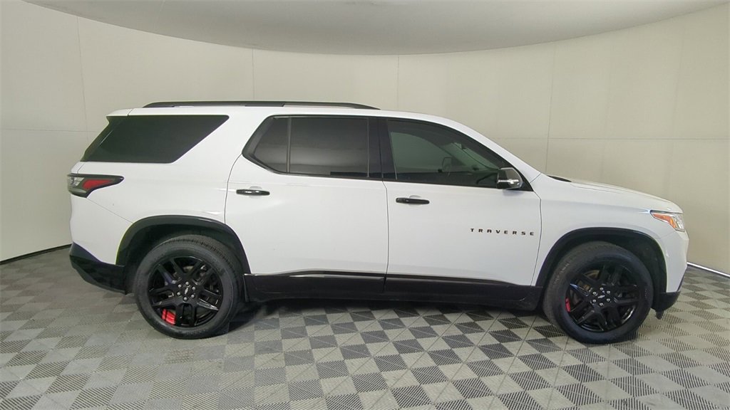 Used 2020 Chevrolet Traverse Premier w/ Redline Edition image 4