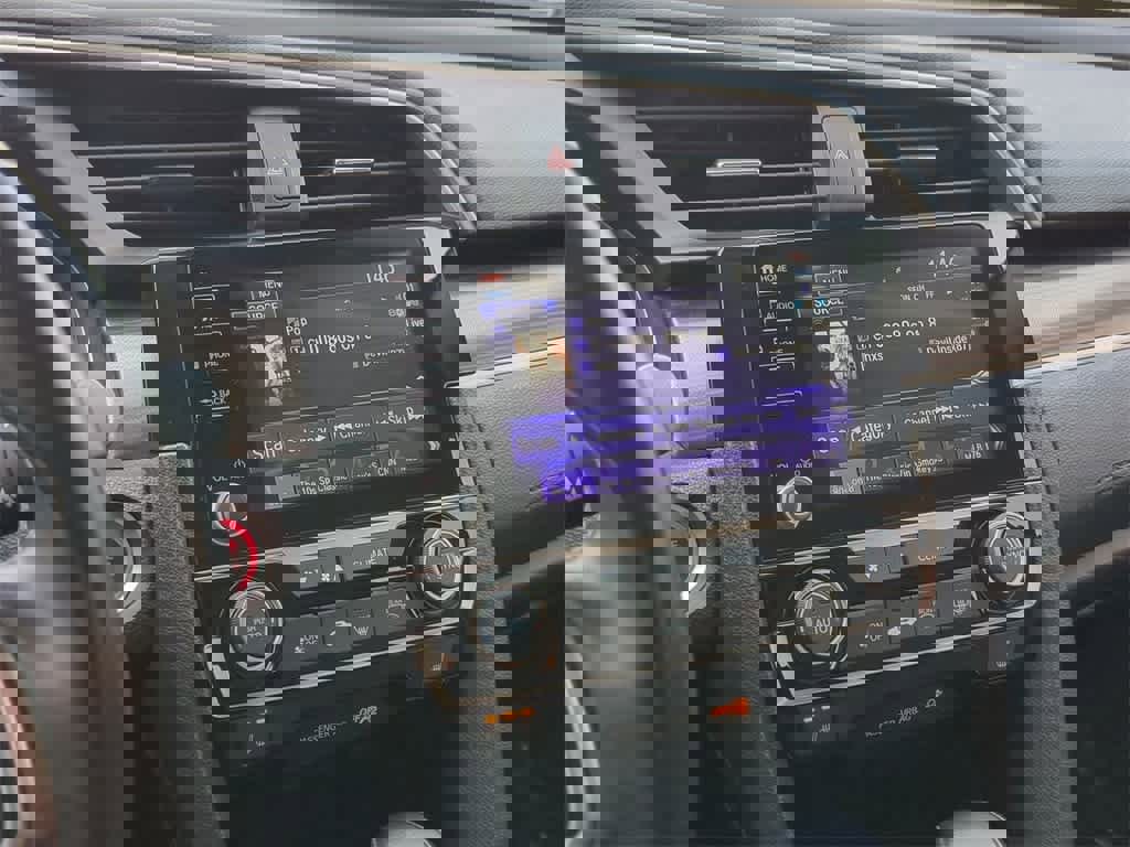 Used 2019 Honda Civic EX image 26