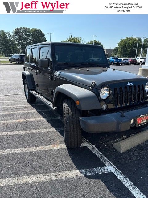 Used 2017 Jeep Wrangler Unlimited Sport w/ Mopar Black Appearance Group AWD/4WD video 1
