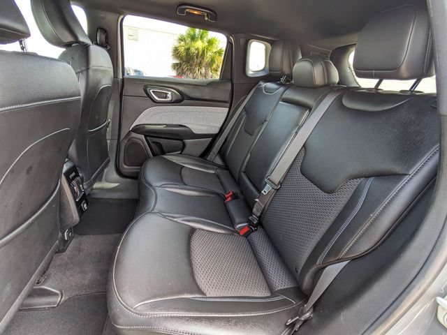 Used 2024 Jeep Compass Latitude w/ Altitude Special Edition AWD/4WD image 15