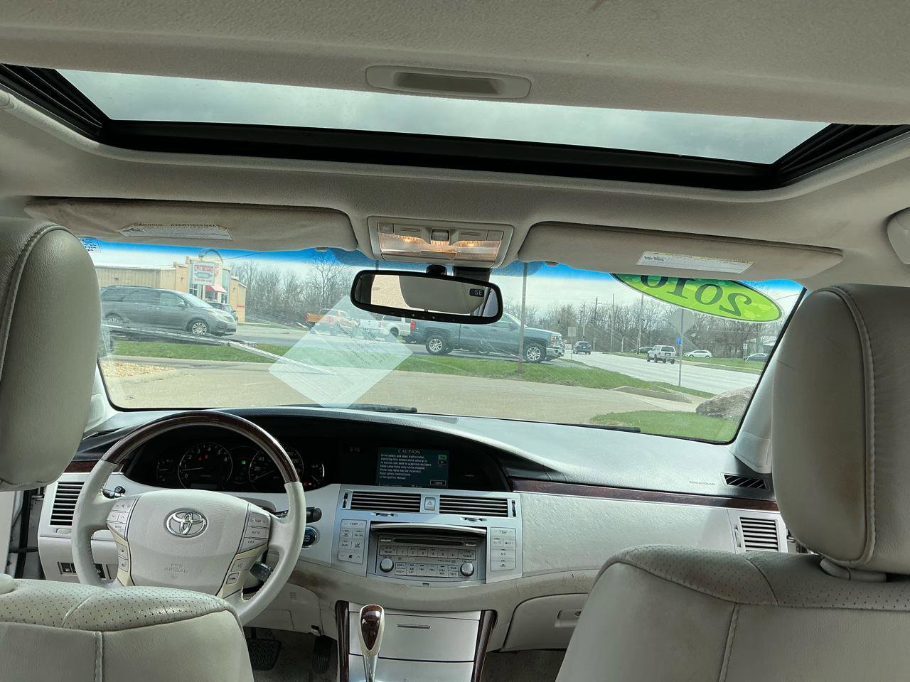 Used 2010 Toyota Avalon XL image 11