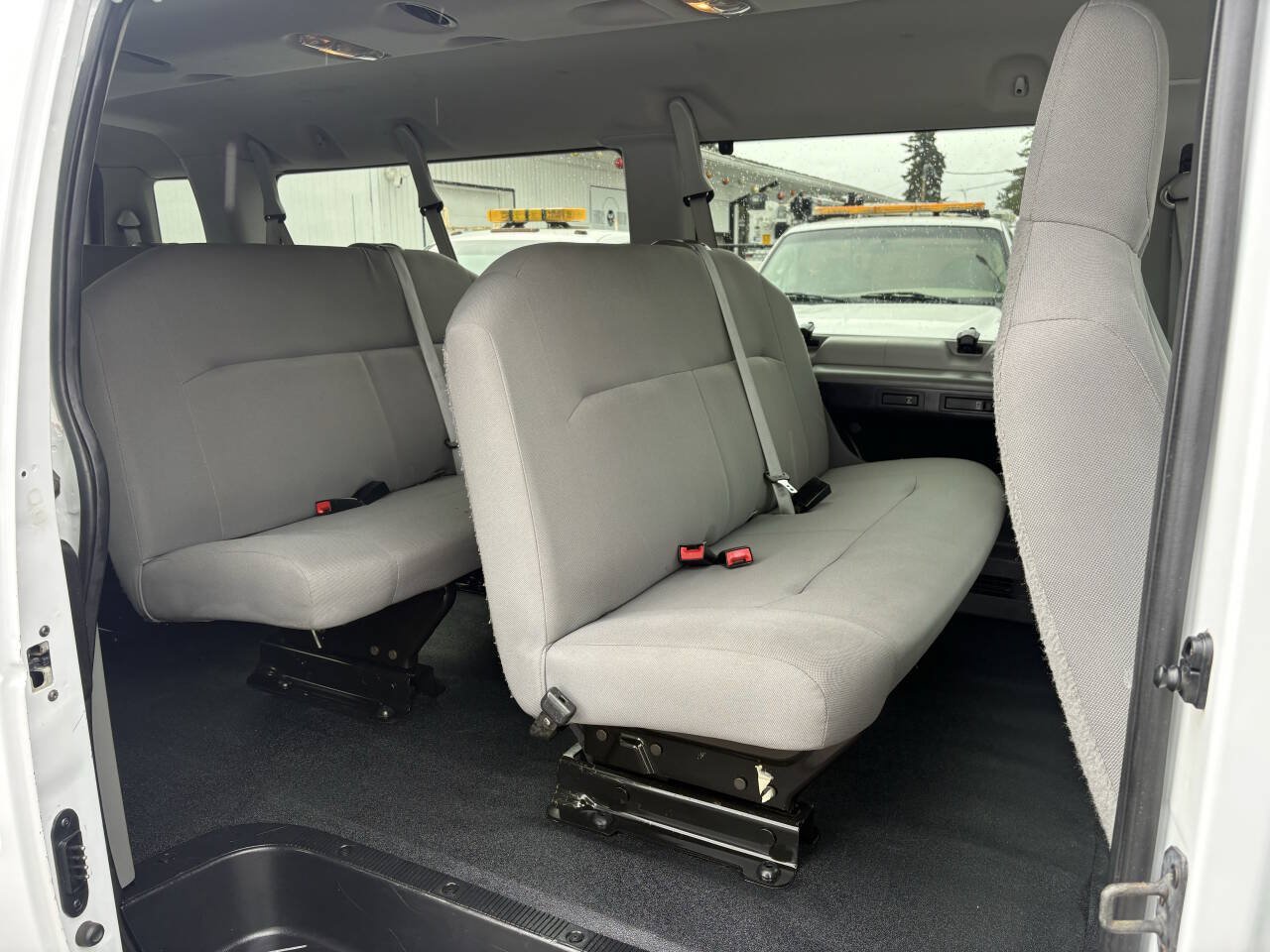 Used 2014 Ford E-350 and Econoline 350 XL w/ Power Windows & Locks Group RWD image 15