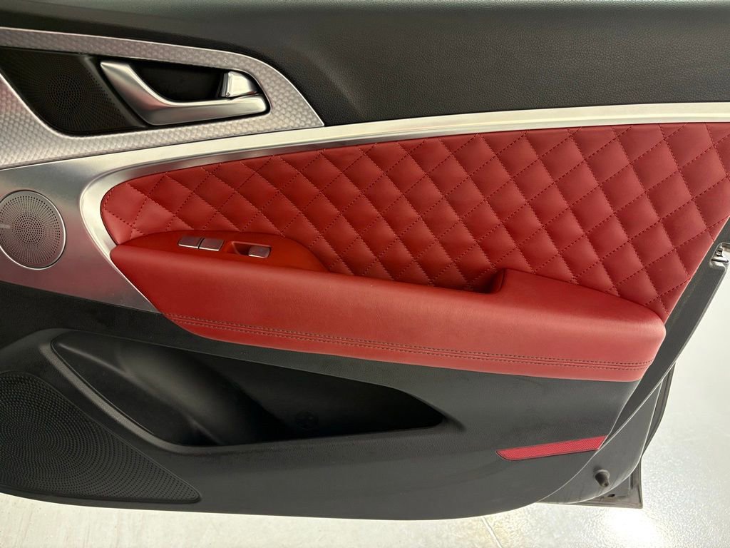 Used 2022 Genesis G70 3.3T Launch Edition image 50