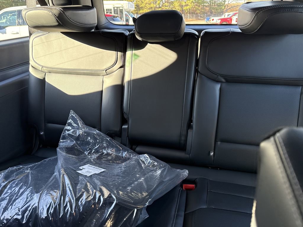 New 2025 Ford Expedition Max Platinum w/ Stealth Performance Package image 22