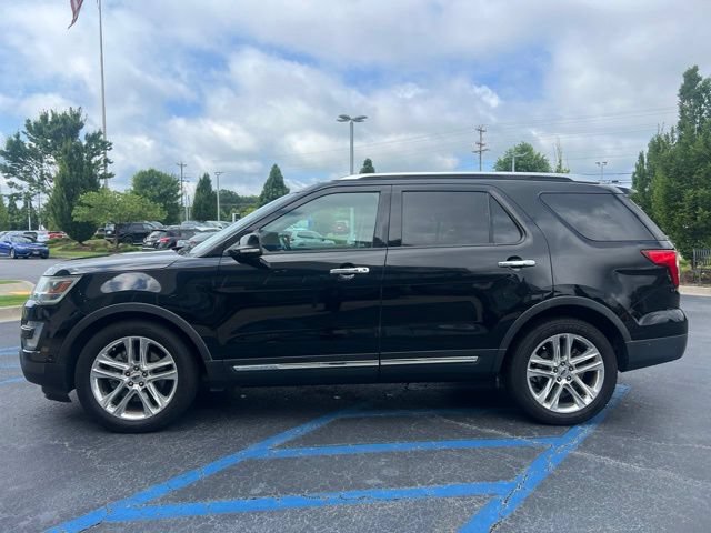 Used 2016 Ford Explorer Limited w/ Equipment Group 301A FWD image 8