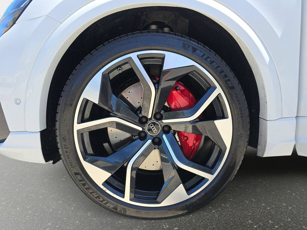 Certified 2024 Audi RS Q8 AWD/4WD image 33