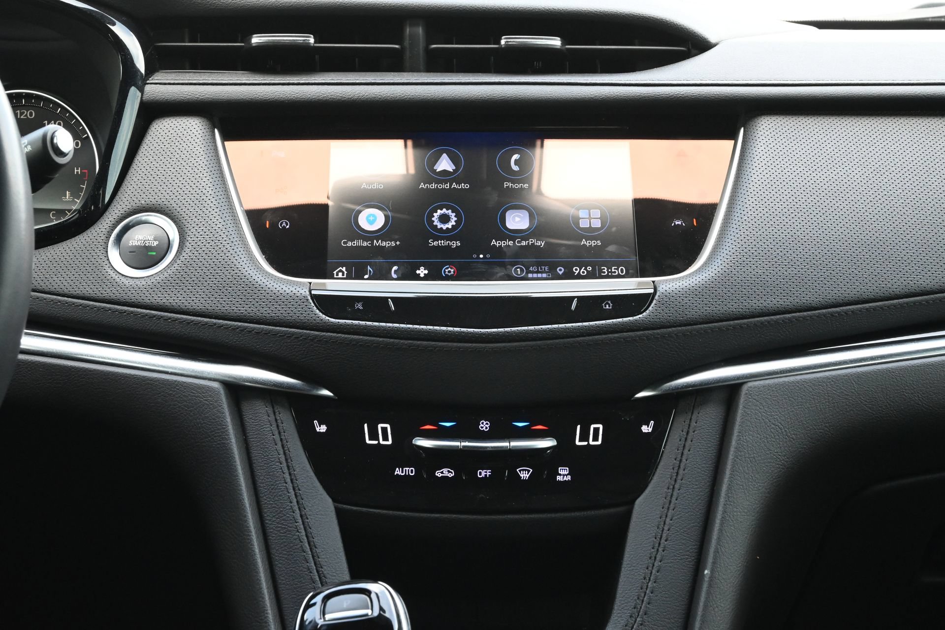Certified 2023 Cadillac XT6 Luxury FWD image 13