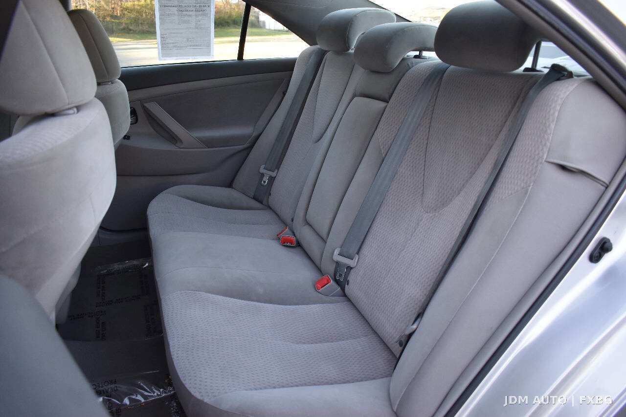 Used 2011 Toyota Camry LE w/ LE Extra-Value Pkg FWD image 14