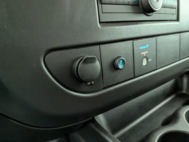 Used 2024 GMC Savana 2500 w/ Driver Convenience Package RWD image 6