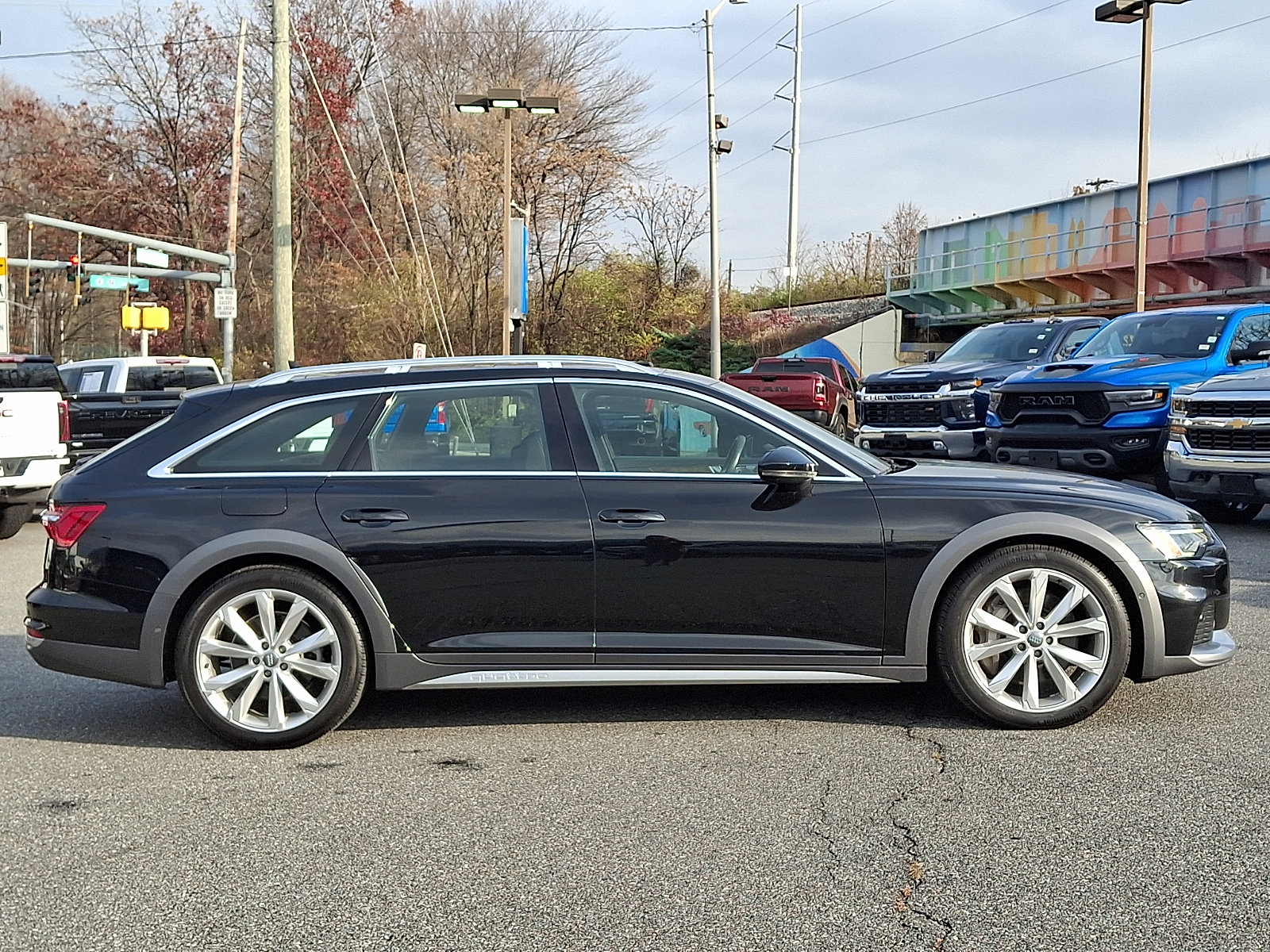 Used 2020 Audi A6 3.0T allroad Premium Plus w/ Audi Side Assist Package image 7
