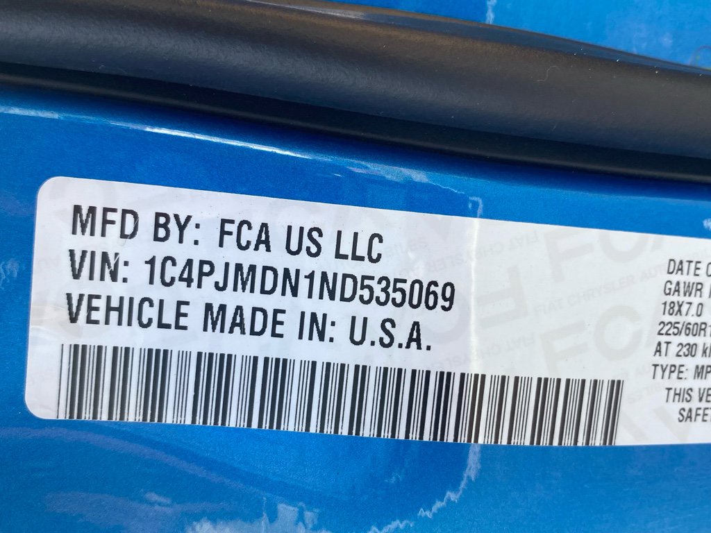 Used 2022 Jeep Cherokee Limited w/ Mopar Interior Package image 18