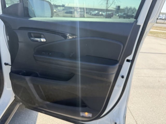 Used 2019 Honda Passport Elite image 22
