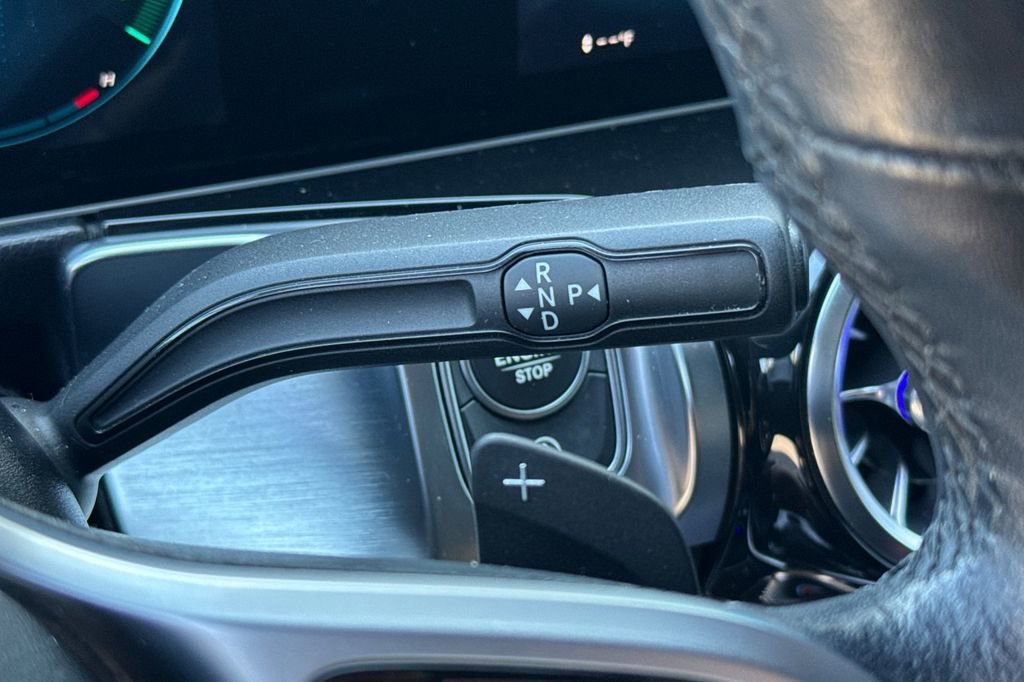 Used 2021 Mercedes-Benz GLB 250 4MATIC image 19