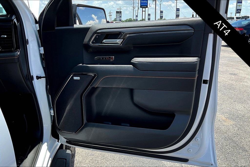 Used 2024 GMC Sierra 1500 AT4 w/ Technology Package image 28