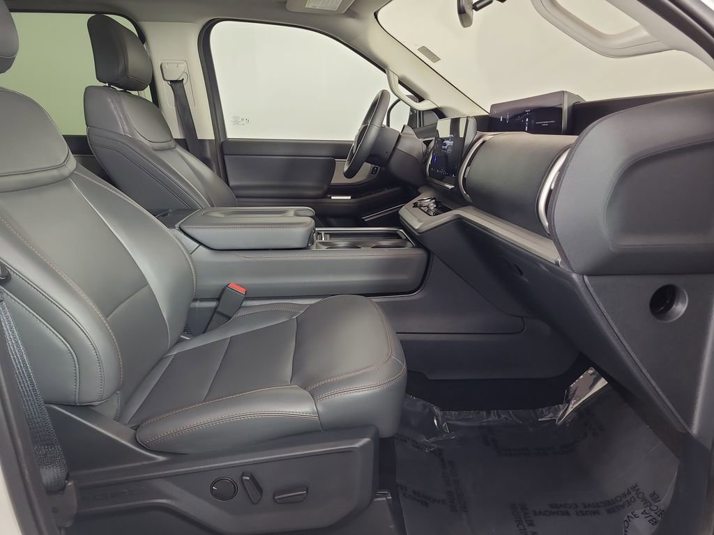 Used 2025 Ford Expedition Max Active image 22