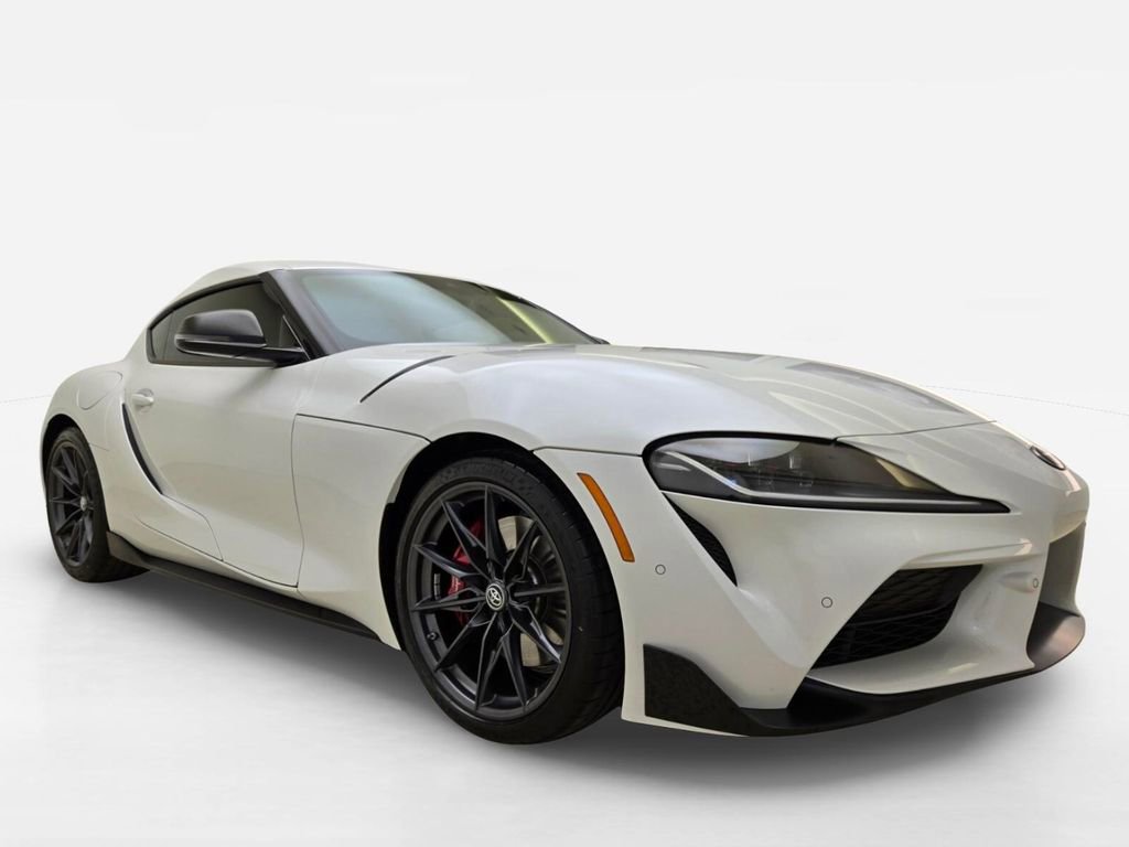 Used 2025 Toyota Supra Premium w/ Driver Assist Package RWD image 3