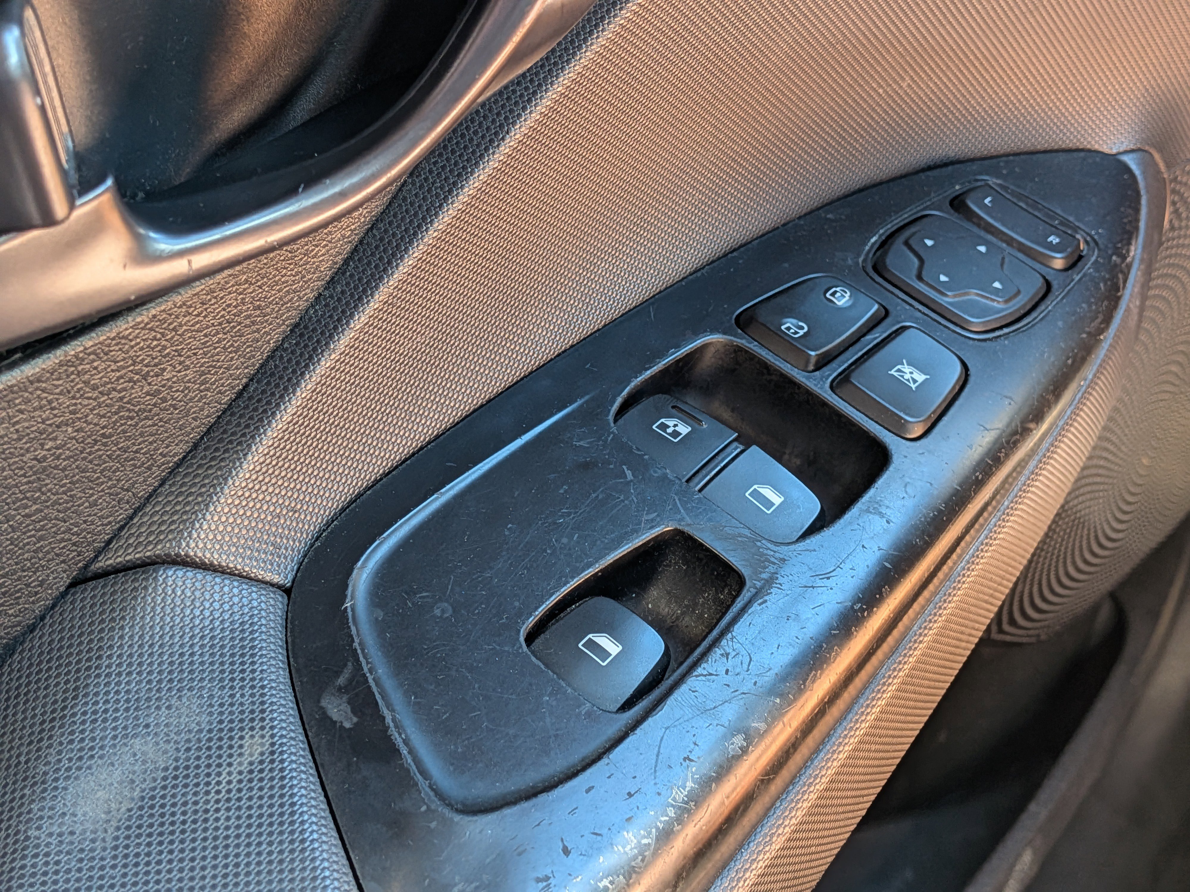 Used 2019 Hyundai Veloster Turbo R-Spec image 20